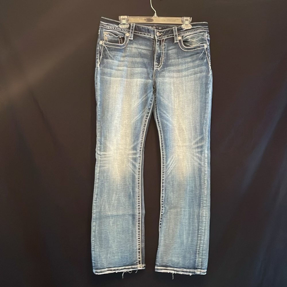 Miss Me Women's Embroidered Distressed Blue Jeans - Picture 6 of 6